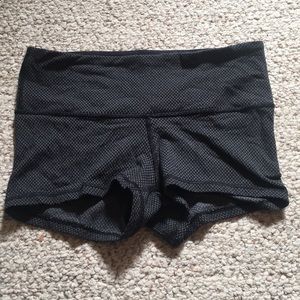 Lululemon spandex shorts